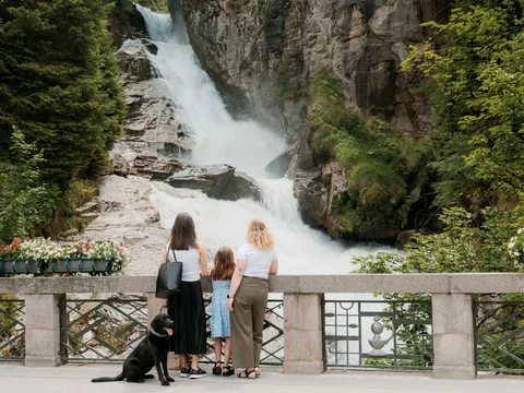 Gasteiner Wasserfall — 340 m ab Haus