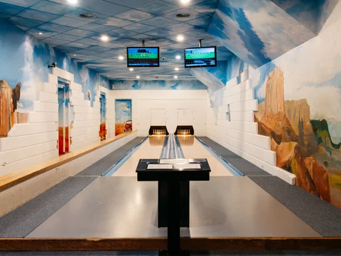 Spaßbowlingbahn im Haus